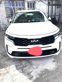 سورنتو مديل ٢٠٢٢ رقم بغداد خليجي  ٦ سلندر  صندوق كهرباء  وبعد هواي بيه...