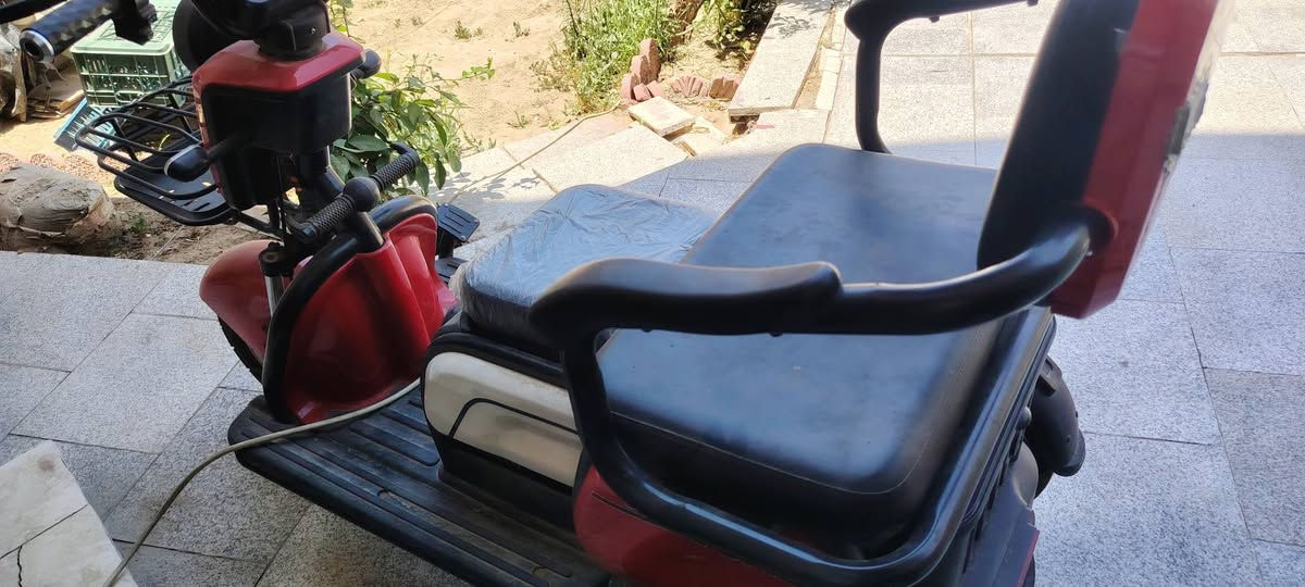 للبيع دراجه شحن بحاله جيده
المبلغ المطلوب ٧٥٠قفل مكان جميله الاولى قرب ساحه ٨٣ فرع مطعم الديوان سابقا


**إذا كنت صاحب هذا الإعلان وتريد حذفه لأي سبب، رجاءا أرسل رسالة إلى الدعم الفني**
