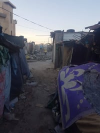 عدي كاع بهذه مكان  بيعلك كاع مال توزيع من سنه 2013مكان بدون لايجار بلد...