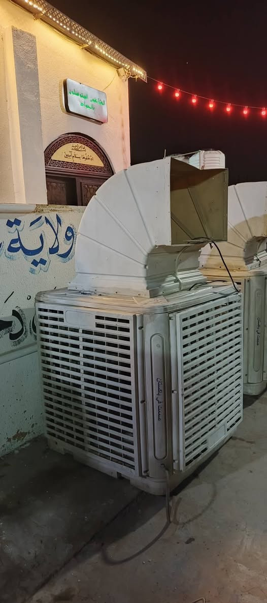 اللهم عجل لوليك الفرج
مبرد كبيره حجم 36 عمالقة  نوعيه باكستاني
الكشر تعبان
وحده منهن ماطورها جديد
والثانيه ماطورها شركه
السعر 750 ثنيهن
العنوان بابل جبله
***********
