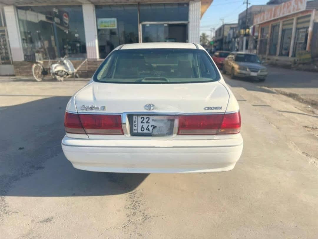 ملكه للبيع.. سياره مكفوله كفاله عامه من كل ضربه سياره فول مواصفات.. فتحه برده خلفيه تبريد خلفي امامي اربع دكم كرستال سياره جاهزه من كلشي بااسمي رقم دولي مكان السياره الشطره السعر 120للاستفسار ***********
