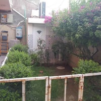 دار للبيع المساحة 200متر الواجهه عشره والنزال عشرين طابقين العنوان الز...