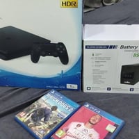 بلي 4 استعمال قليل +5 اقراص+ ups جديد.. السعر ٣٠٠ وبيه مجال بسيط.. 077...