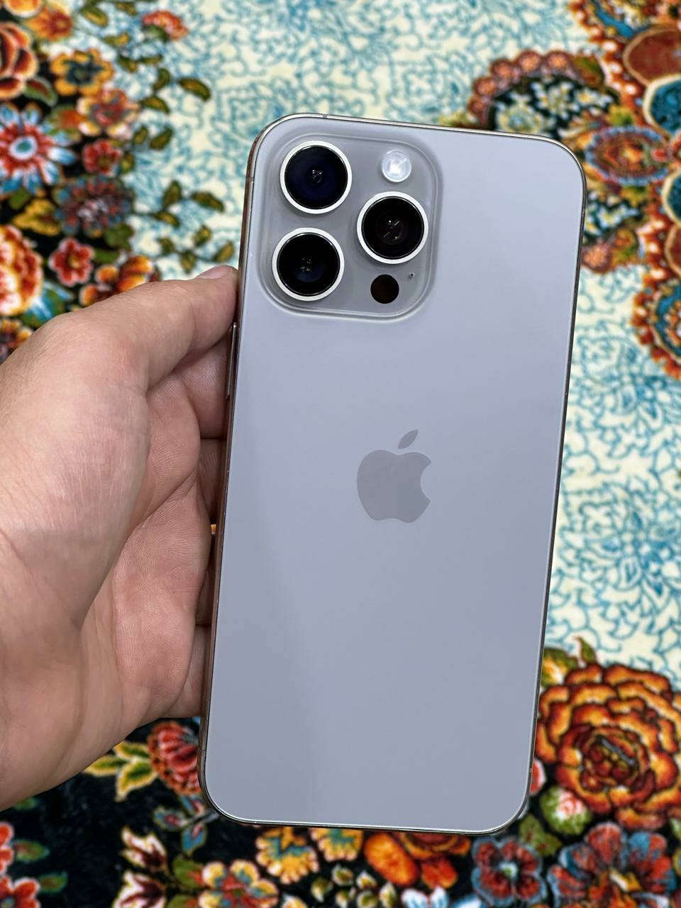 اقره منشوره وشوف صور سلام عليكم ايفون 15 برو ماكس ذاكره 256 بطاريه 89 نموذج m نضافه 95 جهاز فقط مبدل شاشه حلوه جهاز امانت الله ورسوله كله شغال تجي تفحص شحن نت مخابره تصال كاميرته صوته بصمته هزازه كل نقص مابي سعر 675 الف قفل قفل قفل غير قابل العمله مكلف بل نشر مكاني بغداد بصمه شغاله لون تيتانيوم جهاز ماستر شرق اوصط ***********
