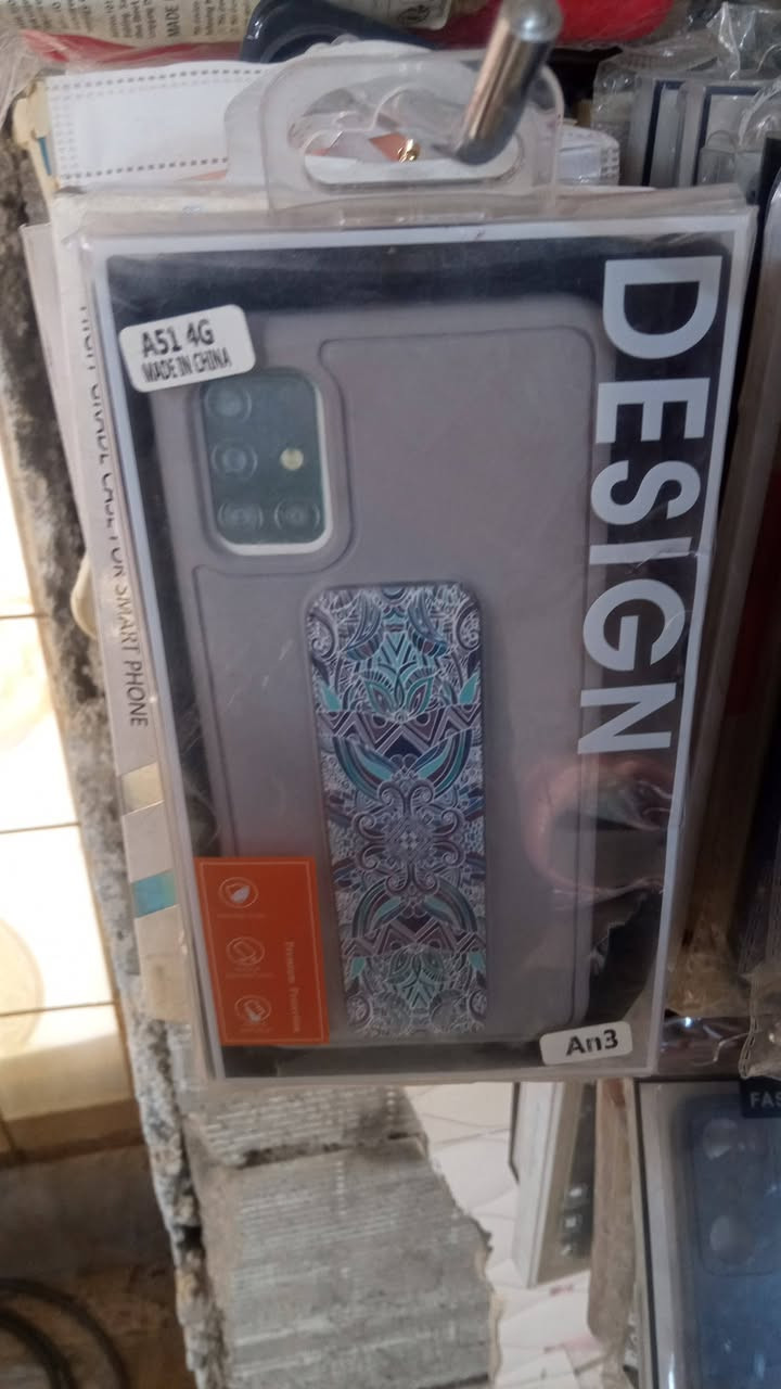 توفرت كفرات موبايل اغلب الموديلات موجوده ايفون سامسونج هواوي هونر واغلب الشركات والموديلات 
ب  3.000.   فقط
كفرات راقيه ومرتبه كلش وماركات 
عنوان الهاشميه منطقة العماديه مقابل نزلة الشيخ مهدي ال منفي


**إذا كنت صاحب هذا الإعلان وتريد حذفه لأي سبب، رجاءا أرسل رسالة إلى الدعم الفني**