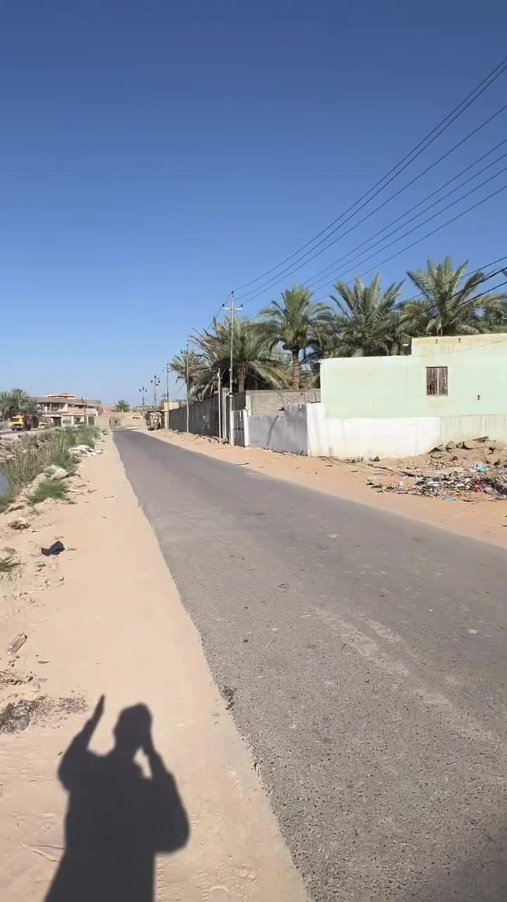 يالله سلام عليكم بنايه تجاريه للبيع المساحه 140متر طابق واحد ركن الواجهه 8م العنوان كربلاء البوبيات عامود 110 نوع العقار طابو زراعي سند 25 مكاتبه وقرار محكمه من صاحب الارض سعر جدا مناسب فقط 140مليون وقابل للتفاوض 

***********
***********
