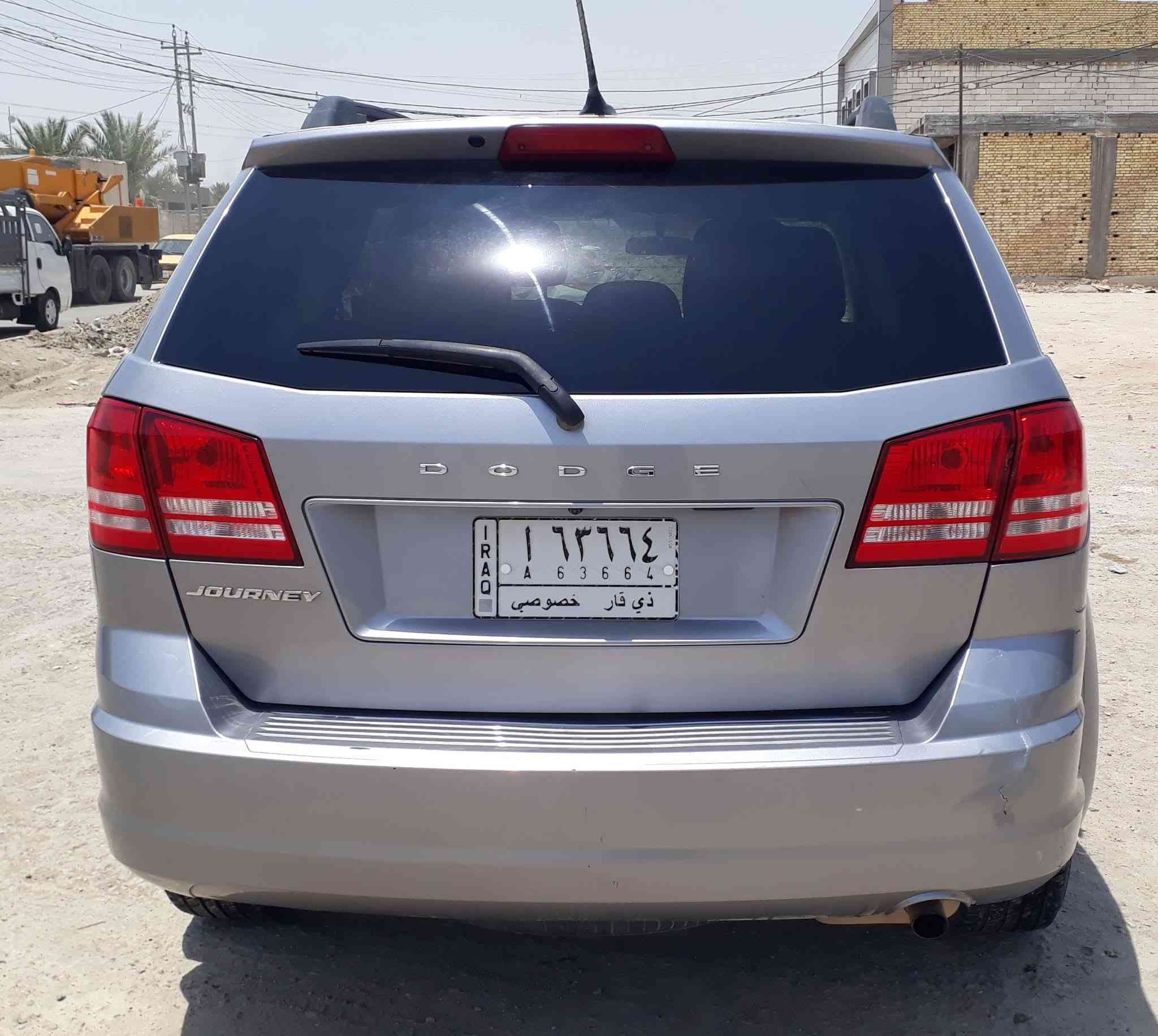دوج جورني موديل 2018
لون سلفري  رقم ذي قار 
 تبريد قطعة وحدة ثلج
 7 راكب شاشه كبيرة
كير محرك كفالة
محرك 4 سلندر سيارة مرتبة
شرط التحويل فقط
سيارة مال بيت 
السعر ١٣٠$
مجال قليل 
مكاني الناصرية / مركز 
رقمي ***********
 ملاحظة / السنوية ساقطة
