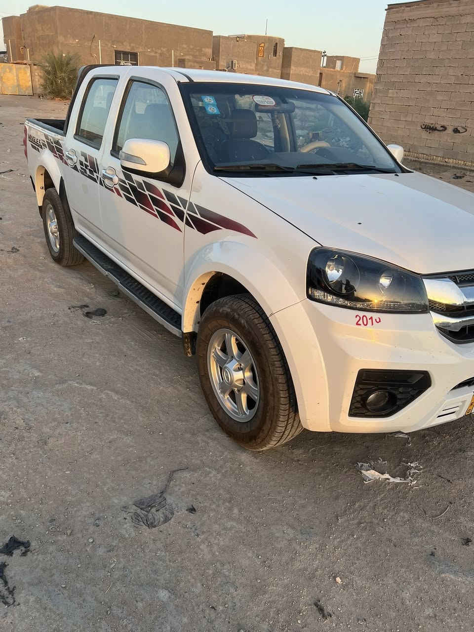 سلام عليكم كريت ويل للبيع2024 كفاله عامه بسمي مداور سعر 125 وبيه مجال ***********
