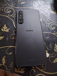 سوني ذاكره 256 رام 12 فول 4 كي الشاشه 120 العاب 120 فول مواصفات نظيف 1...