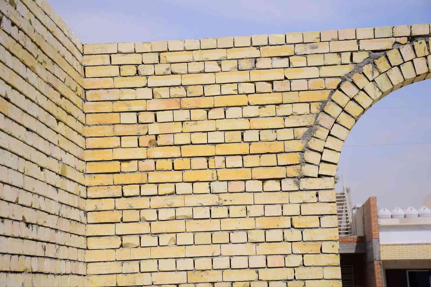 سلام عليكم متوفر خلفه بناء فارغ حالياً نشتغل قطعي وعل دبل وبليوميه هم نطلع استلام مهندس ***********
