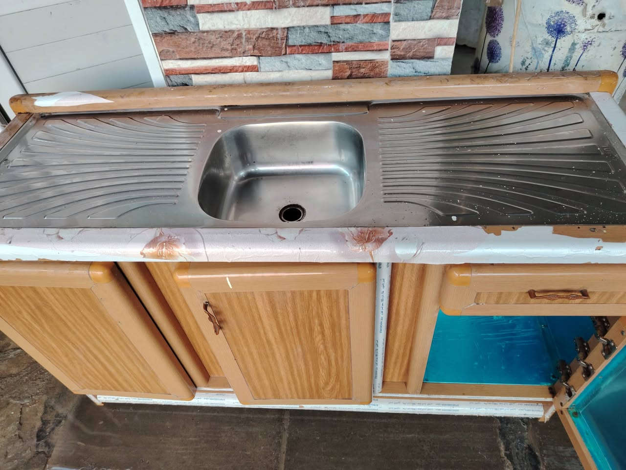 سنك متر ونص للبيع السعر 75شراي اتصل ***********
