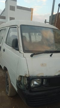 تويوتا ٩٦ • اوتو ماتيك • ما عليه غرامات