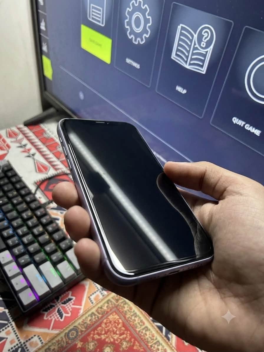 📱 للبيع iPhone 11 | 128GB | اللون
بالمواصفات التالية 

• 💜 اللون: بنفسجي.
• 💾 السعة: 128GB.
• 🔋 صحة البطارية: 81%.
• ✅ حالة الجهاز: ممتازة جدًا
• 🛠️ غير داخل صيانة نهائيًا ولم يتم فتحه أو تبديل أي قطعة.
• 🔓 ميزة Face ID تعمل بكفاءة تامة.
• 📦 يتوفر مع الجهاز الكارتون الأصلي ودبوس الشريحة.

💰 السعر: 270,000 دينار عراقي
التفاوض متاح بشكل بسيط بعد المعاينة 

📞 للتواصل: ***********

📍ديالى,بعقوبة
