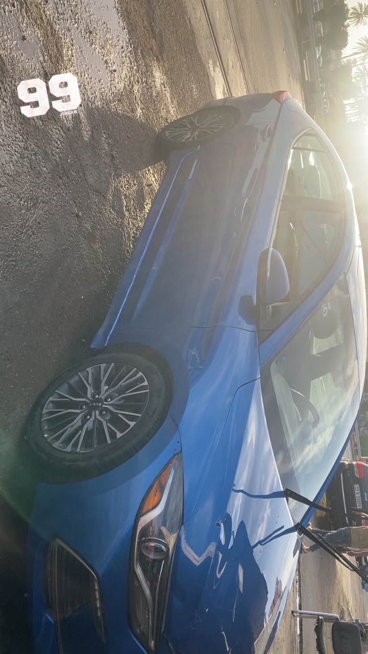 النترا 2017 أمريكي  فول 
حادثها جاملغ مبدل نفس الون 
لايت زنون
كامره 
شاشه 
بصمه 
جلد الكشنات
تدفئه تبريد الكشنات 
فتحه سقف
حساس جوانب 
مكينه 1600 دبل نوزل سبورت مضخم صوت 
مكاني الكاظمية 
السعر 125
*********** بغداد, العراق
