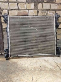 راديتر دوج كرفان بلادي يرادله تبديل قزان بس  السعر 75 الف  07726366516...
