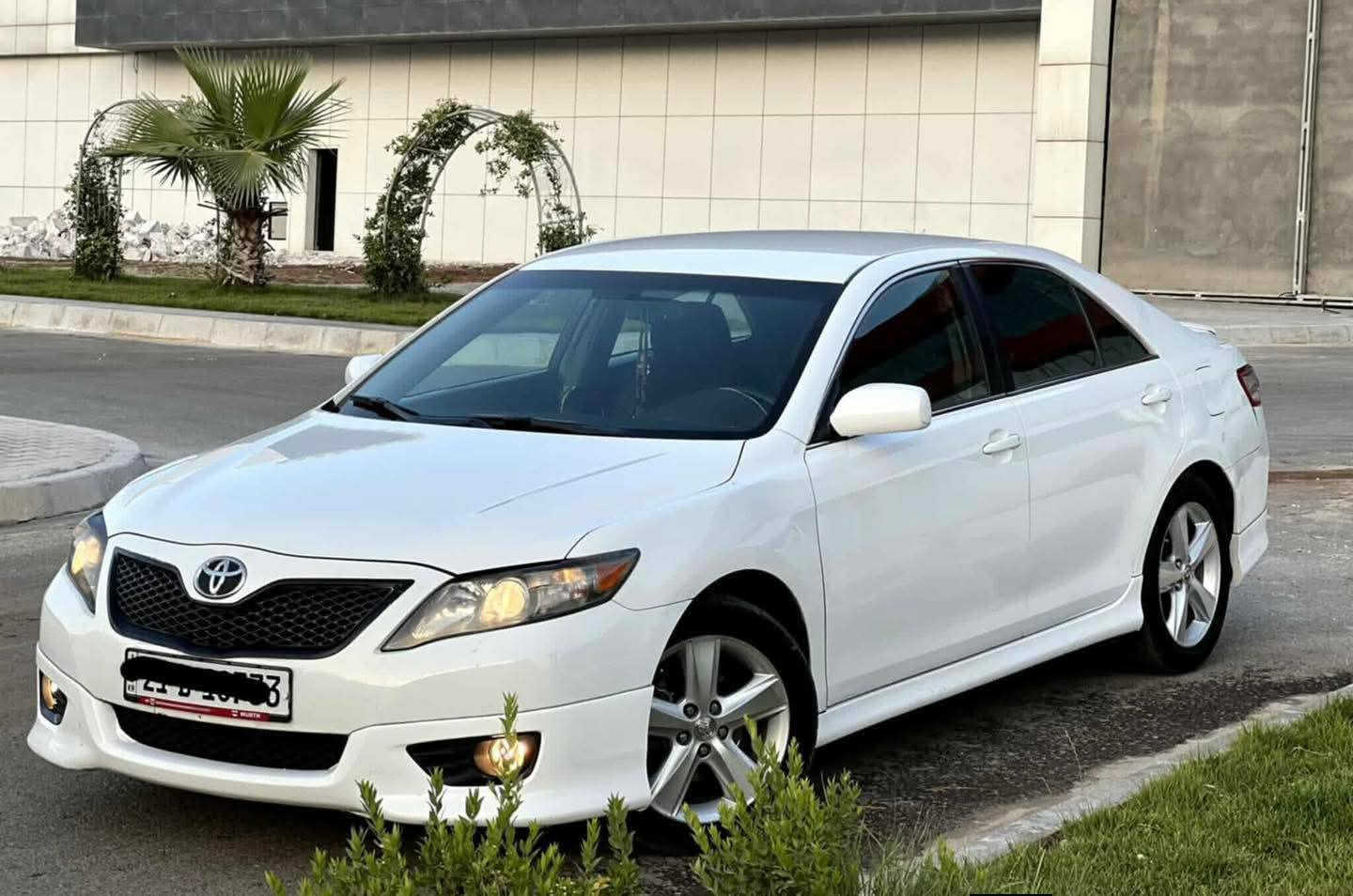 کامری se
کەندی  

2011

گێرو مەکینە بێ عەیب

180 هەزار ڕۆشتوە

ڕەقم تازە 

سەنەوی بەناوخومەوەتا تازە تا2027

سبوغ نیە 3 دانە تعدیل بارد هەیە

بێ عەیب بێ فەسەرف 
سعر 133
ژ.م***********

ڕەقم سلێمانی كركوك, العراق
