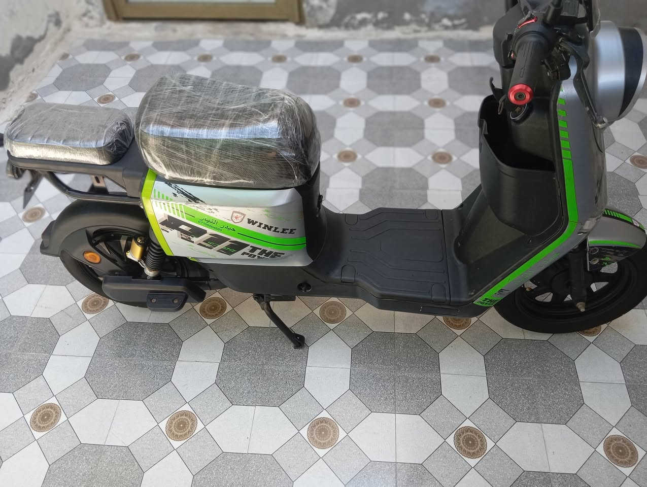 بطاريات دبل 32 امبير
ملف 2000
سرعه 99
نظام Rبك 
نظام سرقه 
اشاير يمنه يسره 
لايت عالي ناصي بلوتوث كله شغاله تايرات جدد دراجه كامله من كلشي سعر 450 مكان البصره ابو الخصيب الاتصال ***********
