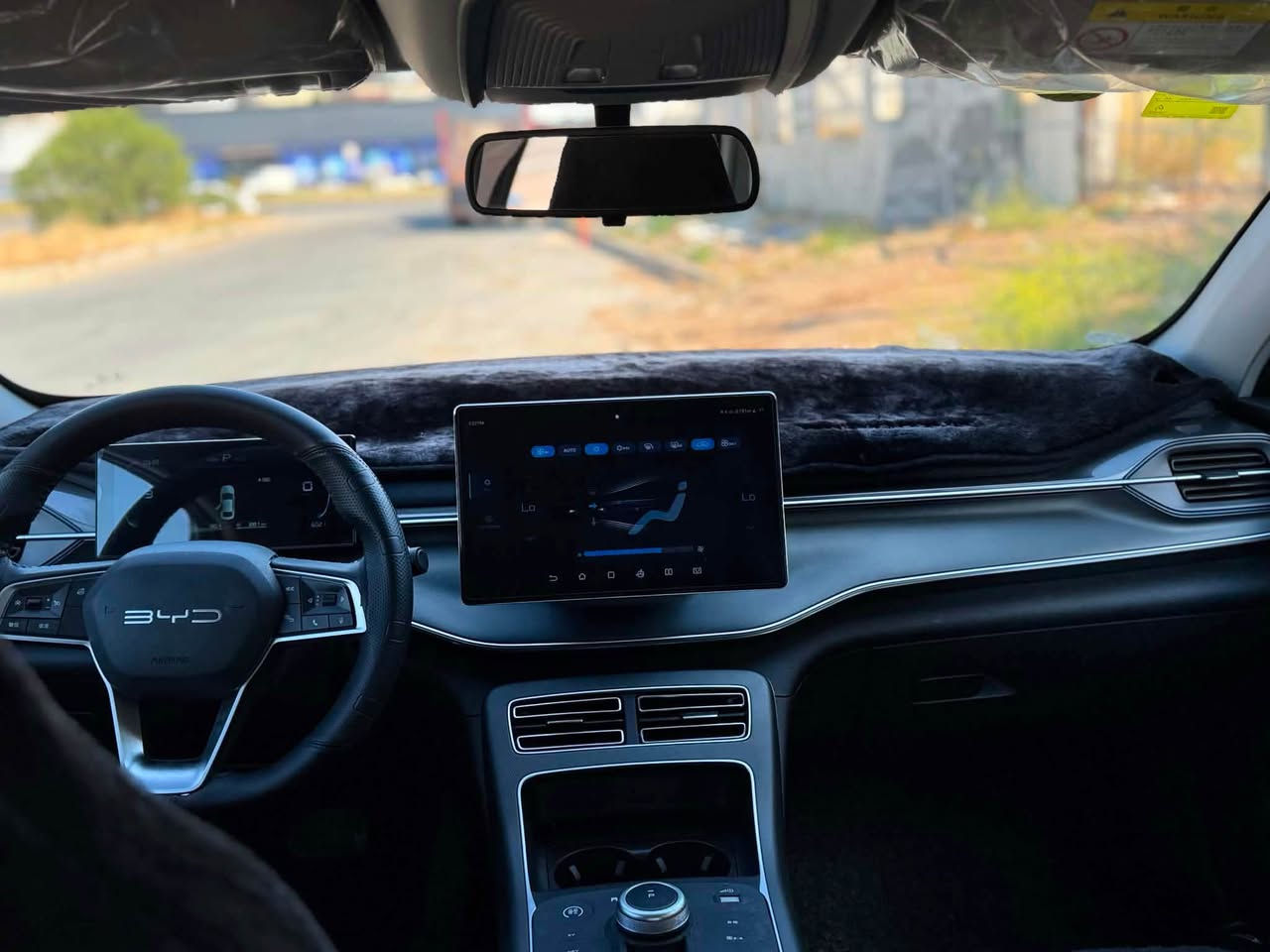 ﷽❤️
BYD destroyed 05 DM-i
بیوایدی دیسترۆیەر رەنگی ڕەش🖤🪬
مەرخوبەکەی بازار شتی جوان و پاک و نمونە📦
٦ هەزار رۆشتوە لە (مۆتوڵ) کامل سێرفس کراوە🪬
سەیارەکە هیج هیجی پیوە نیە شتیکی نمونەو جوان و پاکە کوشن سپۆرت سەر داشبوول و گاعی بۆ کراوە  نمونەیە لە جوانی و پاکی مالی دۆستە کامل ئەشیای شەریکەی لەگەلە⚜️📦
نرخی ١٤٠گەڵاو مەجالیکی کەمیشی تیایە
شوین سلیمانی
0770 223 5045 Singapore
