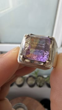 نوادر الاحجار  خاتم من حجر الامترين الطبيعي  صياغة السيد عرفان  077297...