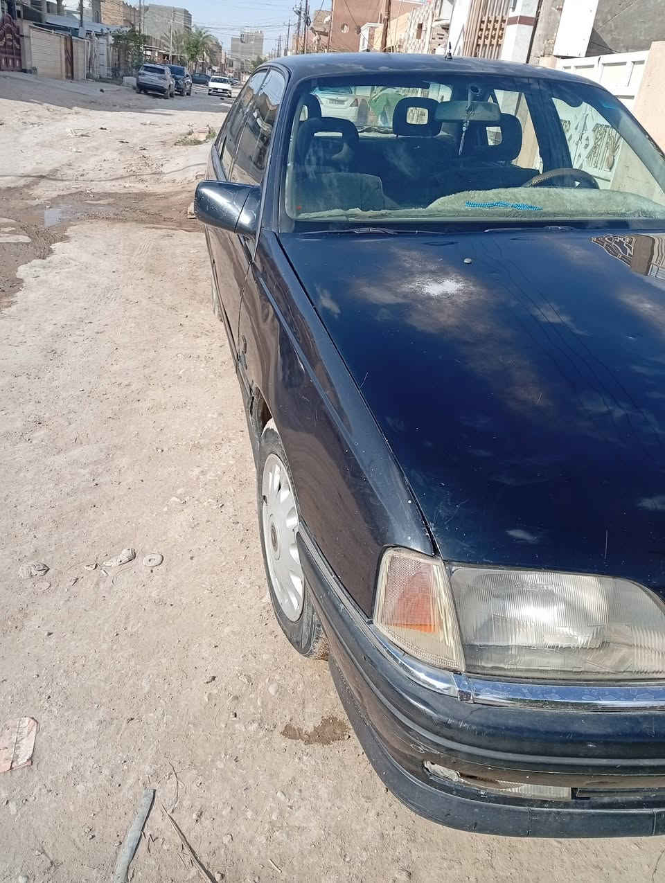 السلام عليكم 
متاح اوبل اوميكا
مكينة ستة سلندر 3000 بيه بخار
كير اوتوماتيك
رقم بغداد باسمي 
السعر/ 35$
الاتصال/ ***********
