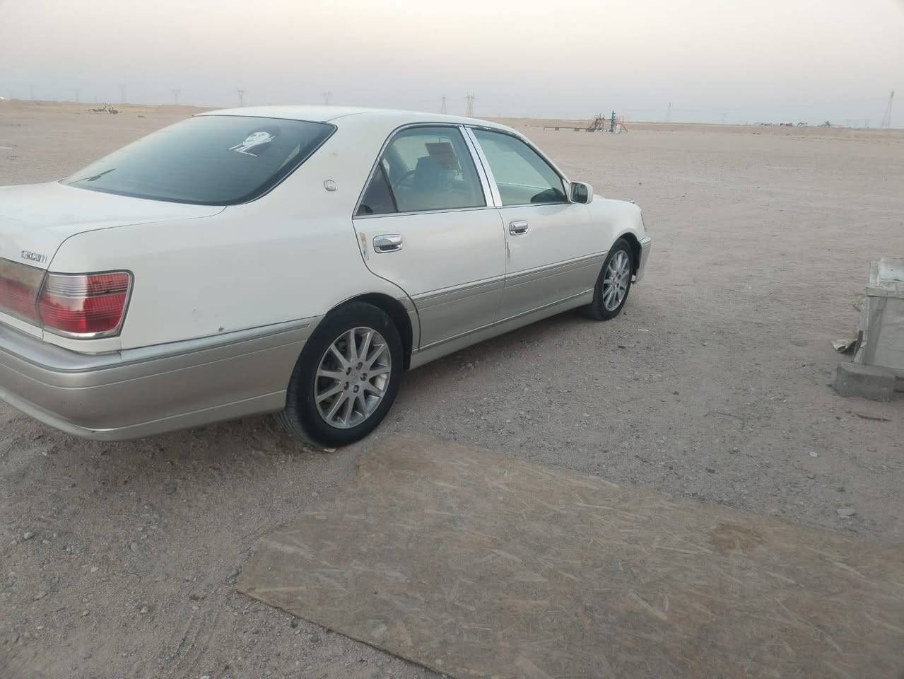 جنون ٢٠٠٢
ادوات
محرك ديفور الجبير
تخم تاير
حداده جديده
السعر ٣٠
سياره كصتين
***********

