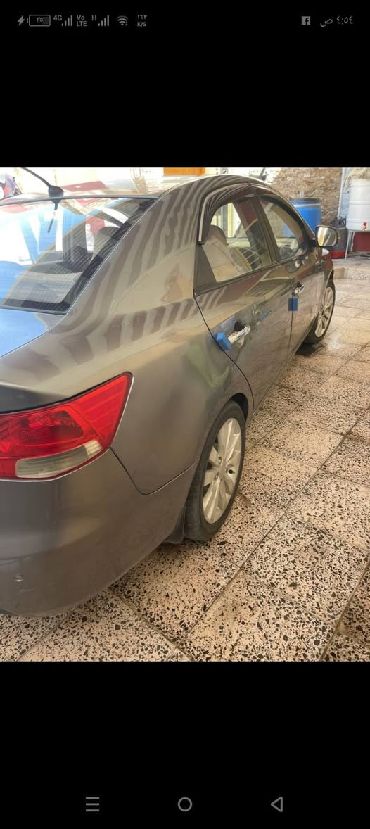 سلام عليكم البيع كيا سيراتو موديل 2012 رقم اربيل سياره بدون حادث بيه فقط قبق جنطه  بدون صبغ سياره جاهزه وكلشي شغال مكان سياره كربلاء سعر 89رقم الهاتف ***********
