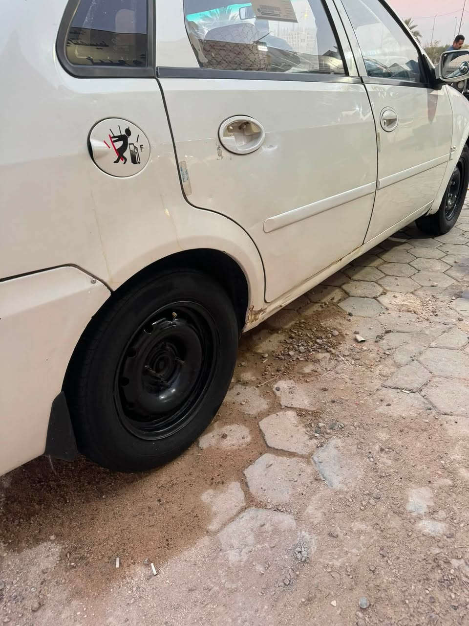 سلام عليكم ليفان موديل ١٣ رقمها اربيل اتريد وكاله او تحويل السياره جاهزه تبريد شغال مكينه او كير جدد السعر ٢٠ او بيها مجال الأتصال ***********
