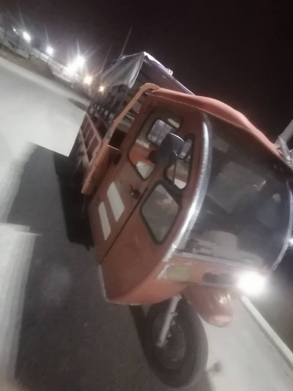 ستوته للبيع موديل 17 راعيها بسفان موجود باسمي ستوته حلوه نظيفه للحيمه ولا قياس  فيها محرك ستوته ستوته خير من الله تبخير بيها ستوته رايتها بواحد و200 وبيها مجال على البيع مراوس ما يخالف هذا رقم تليفوني انا بصره ***********
