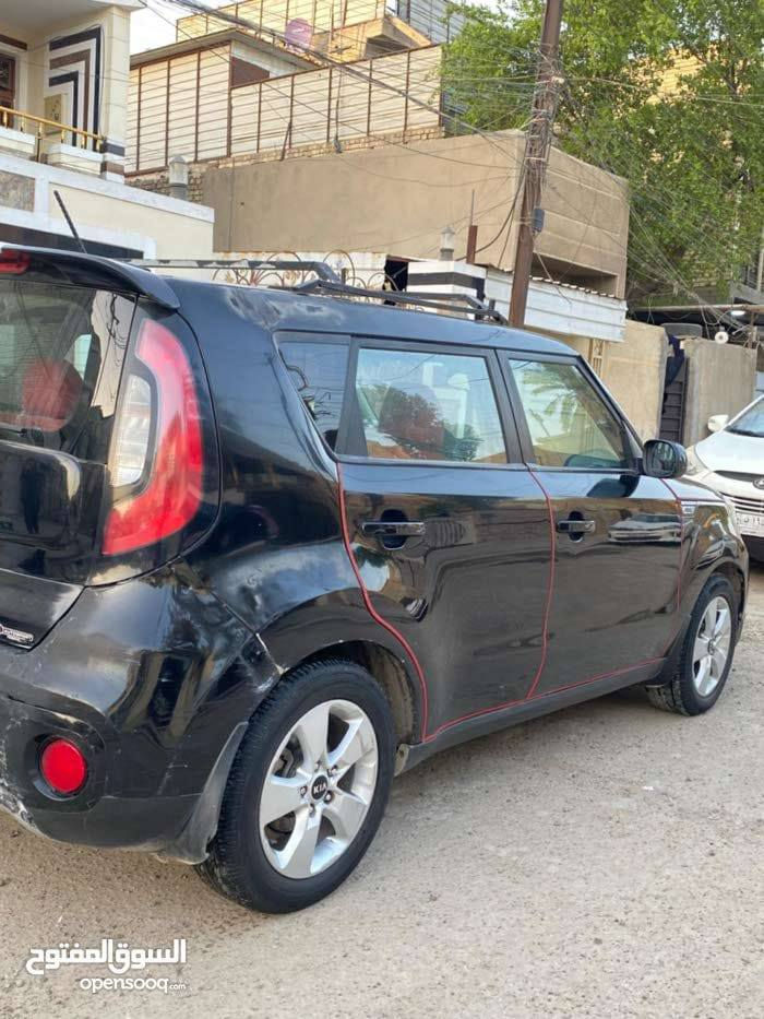 صول ٢٠١٨ رقم بغداد حادثها بالصور موضح
.
. 
.
جي دي اي محرك ٢٠٠٠   مواصفات عادية كشنات جلد وتحكمات  ماطاك بيها اي ايرباك  شاشة َكامرة خلفية 
السعر ١٠٣ وبيها مجال السيارة مال رجال كبير وميطلع بيها هواي مكان السيارة بغداد الجديدة النعيرية او حي الخليج
.
***********
