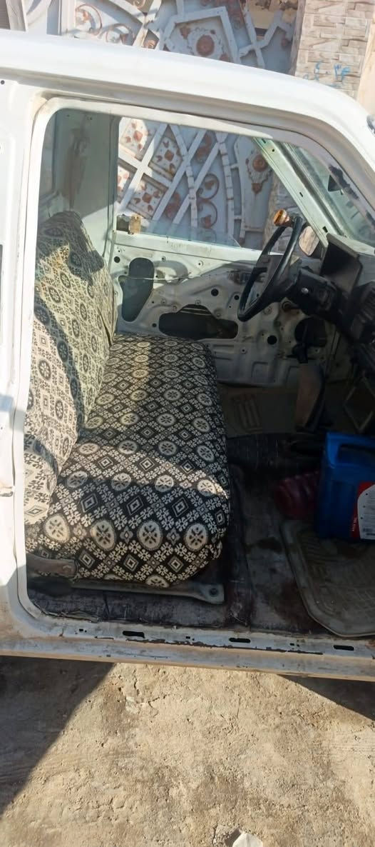 سياره بيكم موديل 85كير ومكينه خير من الله كهربائيه نص شغال ونص لا هورن لايت اشاير شغاله حداديه خير من الله السعر 19
وبيه مجال بيع مستعجل عنواني النجف الاشراف رقم تلفون ***********
