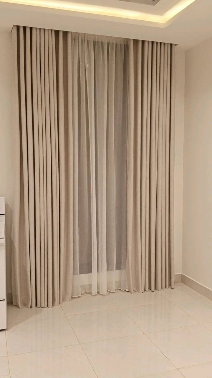 تخفيضات🔸 نجم🔸
👇👇👇
ستائر قديفة وتول مبطن 
السعر حسب قياس الشباك 
أسعارنا تنفاسية
➖➖➖➖➖➖➖
عروض جنط التول ❤️❤️
ب(35) الف مخيط ومبطن 
الخياطة حلق ➖ سفيف ➖بديل الحلق ➖
  تحتوي 👇 
عرض قطعة وحدة ➖ أو قطعتين كل قطعة 
عرض( 4) متر ➖➖. عرض. (2)متر 
ارتفاع (3 )متر ➖ ➖ ارتفاع (3) متر 
➖➖➖➖➖➖➖
توصيل🚗🚗 موصل وجميع المحافظات
 
يوجد شد وتنصيب🪜🪜 داخل الموصل فقط 
للحجز والاستفسار راسل الصفحة 
واتساب ☎️
***********
