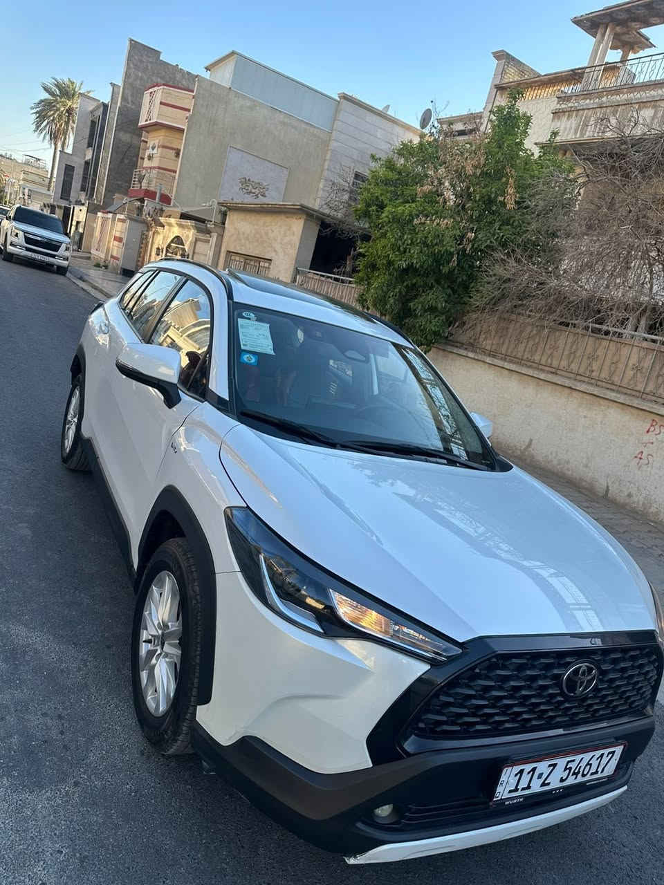 السلام عليكم ✋🌹
كورلا كروز ٢٠٢٤ 
سيارة جديدة بدون اي ملاحظة ماشية ١٩ الف كيلو
السعر ٢٦ مليون
مواصفات : كشنات جلد وكهرباء ، كامرة شاشة ، رادارات وبعد بيهة مواصفات
مكاني بغداد الكاظمية
للاستفسار : ***********
