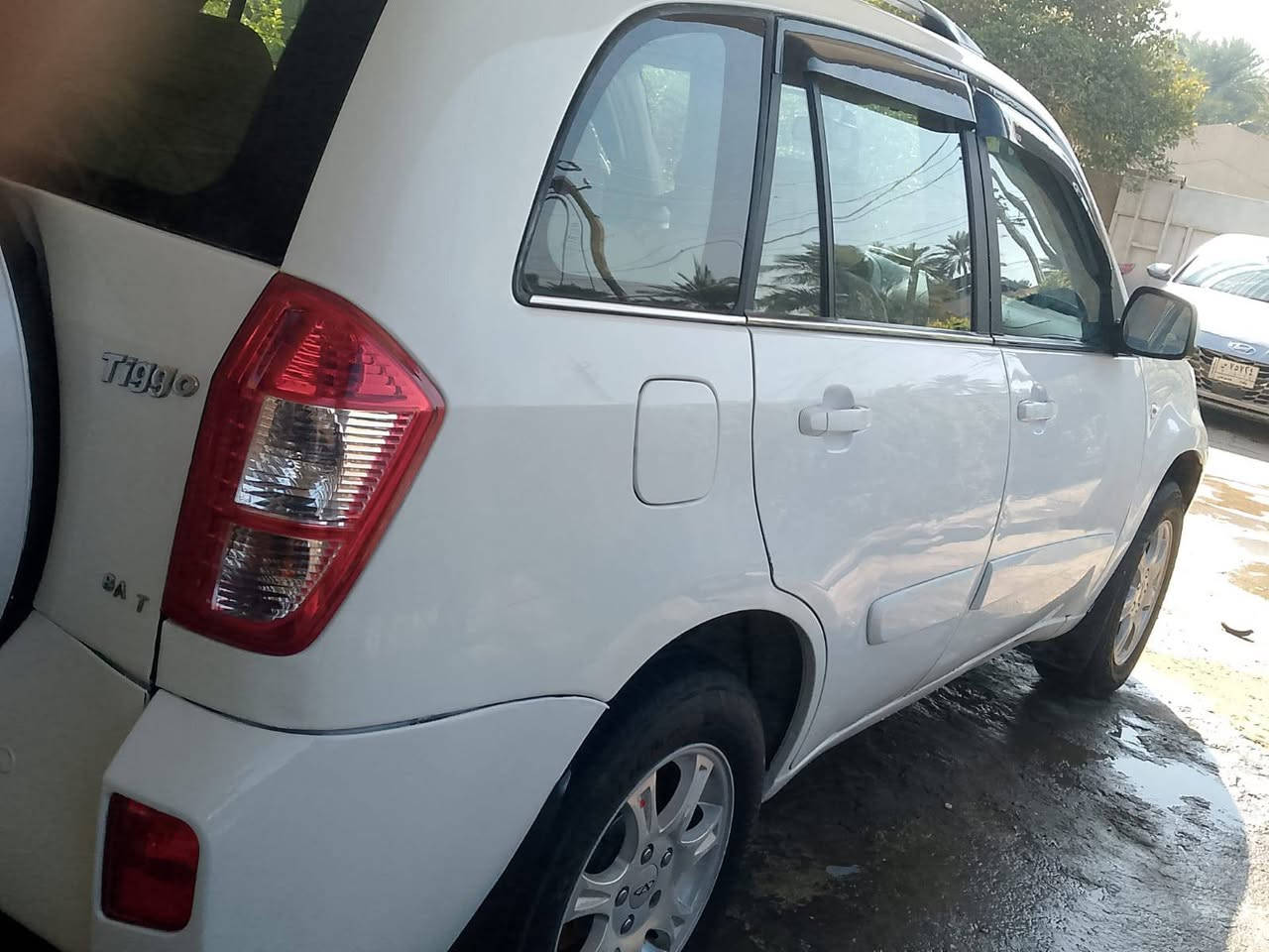 سلام عليكم للبيع تيكو موديل 12. الرقم انكليزي بسمي مفوله من جميع النواحي السياره تدفه وتبريد شغال. علئ وضع الشركه. ماشيه 90. بدون صبغ. ترايك وين ماتحب تحويل ثاني يوم السعر المطلوب 68 قفل. عنوان بغداد. ورقم للتواصل***********. رجائا الي مايعجبه السعر يعبر المنشور. والله هوالرزاق
