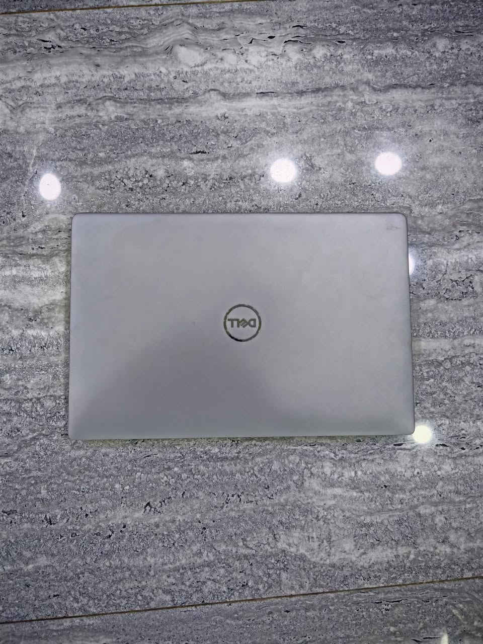 💻 DELL Latitude 5420 | الأداء القوي والأناقة اللامتناهية 🔥
​للباحثين عن السرعة، المتانة، والتصميم النحيف الحديث! متوفر الآن لابتوب Dell Latitude 5420 من الجيل الحادي عشر بحالة ممتازة شبه وكالة (نظافة 98%)، الخيار المثالي للطلاب، المهندسين، وأصحاب الأعمال.
​⚙️ المواصفات الفنية للجهاز:
​المعالج (CPU): Intel Core i5 (الجيل الحادي عشر - 11th Gen) لأداء سريع وسلس في المهام المتعددة.
​الذاكرة العشوائية (RAM): 8GB DDR4 (قابلة للزيادة).
​التخزين (Storage): 256GB SSD NVMe (سرعة فائقة في الإقلاع ونقل البيانات).
​كرت الشاشة: Intel Iris Xe Graphics (يصل إلى 4GB) ممتاز جداً للتصميم والمونتاج الخفيف والبرامج الهندسية.
​الشاشة: بمقاس 14 بوصة بدقة عالية ومريحة للعين.
​الحالة (الـالنظافة): 98% (بحالة الوكالة، شبه جديد تماماً) ✨.
​💰 السعر التنافسي:
​💵 330٫000 دينار عراقي فقط!
​📍 العنوان والتواصل:
​🏢 العنوان: بغداد - شارع الصناعة - مجمع الرياش - مكتب اليسر.
​📞 للحجز أو الاستفسار: يرجى مراسلة الصفحة مباشرة (الدايركت) أو الاتصال بنا عبر الواتساب:
***********
​سارع بالحجز، الكمية محدودة جداً! 🛒
#Dell #Latitude #اليسر #لابتوبات #بغداد #شارع_الصناعة
