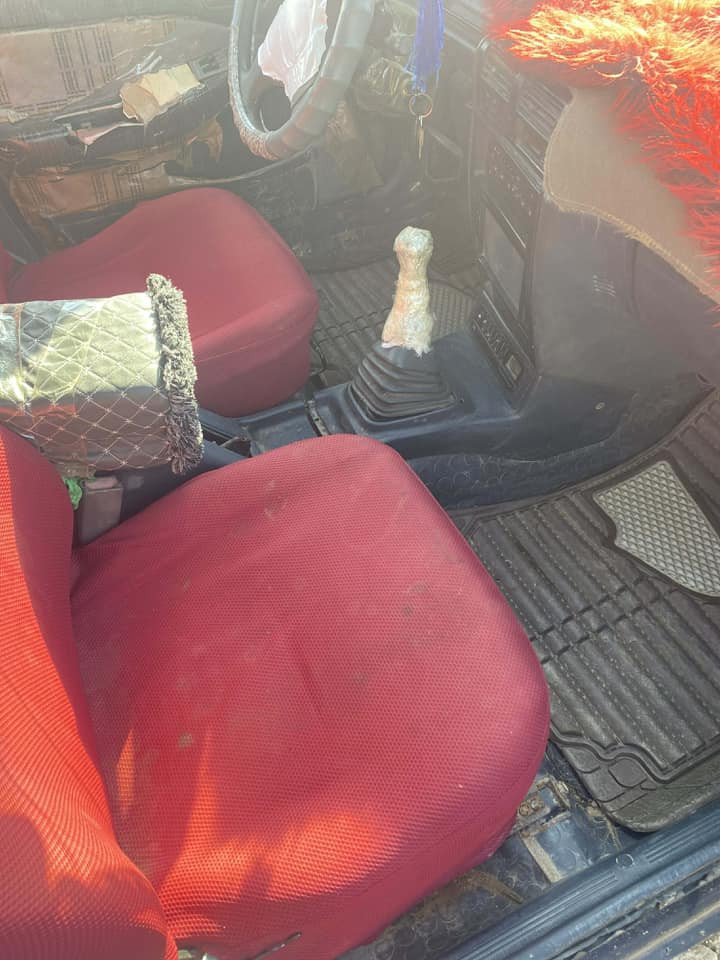 كيا سيفا للبيع موديل 94 رقم بابل سنويه لل27 سياره جاهزه من كلشي محرك وكير خير من الله تبريد شغال كهربائيات كلها شغاله تخم تاير جديد سياره مال جناي السعر 26 وبيها مجال يرهم مراوس لاتصال ***********
