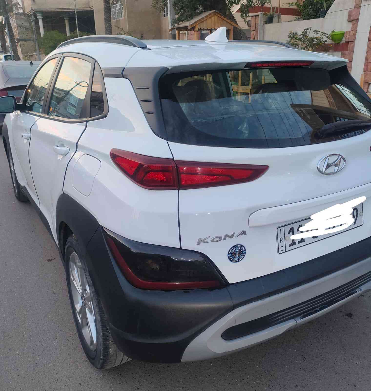 السلام عليكم
كونا وارد امريكي
موديل 22 للبيع
رقم بغداد الجديد باسمي 
ماشيه 33 الف ميل 
مواصفات حلوة بصمه تشغيل وابواب ورادارات وتحكمات
تشغيل عن بعد
3 انظمة قيادة 
جاملغ امامي يسرة وبنيد مبدلات 
وصبغ صندوك.
السعر 137 ورقه
مكاني بغداد حي الاعلام 
‏***********
