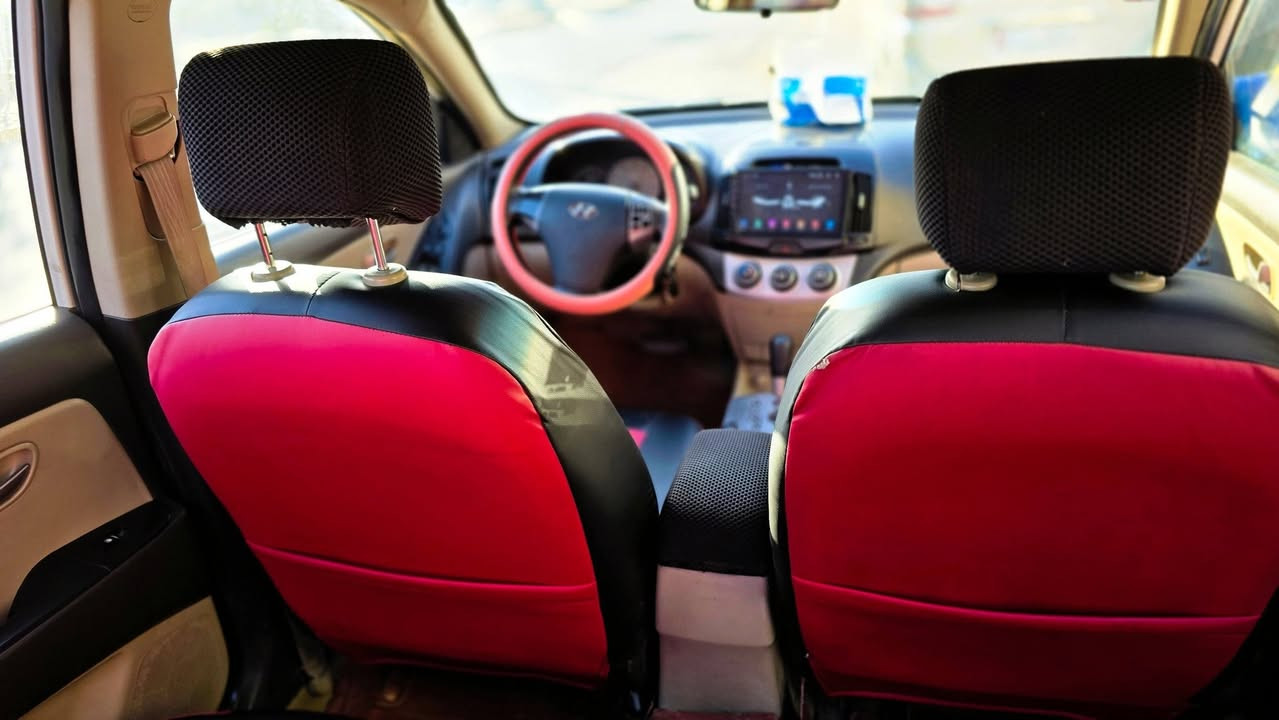 سلام عليكم
النترا وارد امريكي 2008
رقم بغداد الانكليزي الجديد بسمي تحويل ثاني يوم +مصفرة هيئة وغرامات 

حادث :بامريكا طخة خفيفة بلجاملغ الخلفي لغود شواصي مكفولة  

المواصفات :محرك 2000دوش خير من الله لا تبخير ولا تنقيص 
فتحة سقف 
شاشة +كامرة خلفية 
دوشمة 

رقم صاحب السيارة :***********
العنوان :بغداد مدينة الصدر 

السعر:93$وبيهة مجال
