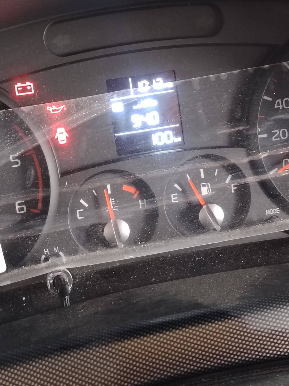 السلام عليكم كيا2700 موديل 2025ماشيه 100كيلو فقط وينهم عشاقة الزيرو سياره شرط لسه الكشنات بيهن ليلون السياره جكت ابره مابيه  رقم بابل وبسمي  السعر 200وبيه مجال للشراي ترهم مراوس وبيع مكاني بابل الحمزه الغربي
للئتصال ***********
