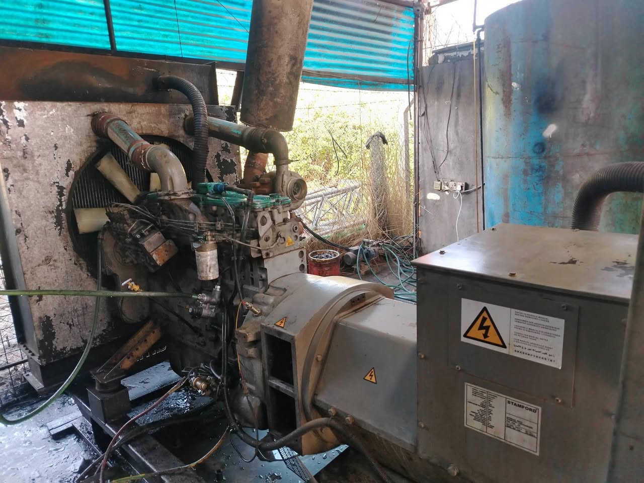 سلام عليكم كمز للبيع كهربائي فول
شرط
لا صرف لا نفخ
فقط بس تبديل واشر الدكشن الحار
السعر ٥٥ ورقه بيها مجال
مكان الموقع الاسكان المنصور شارع مستشفى الطفل
مجاور مدرسة القدس
الاستفسار ***********
