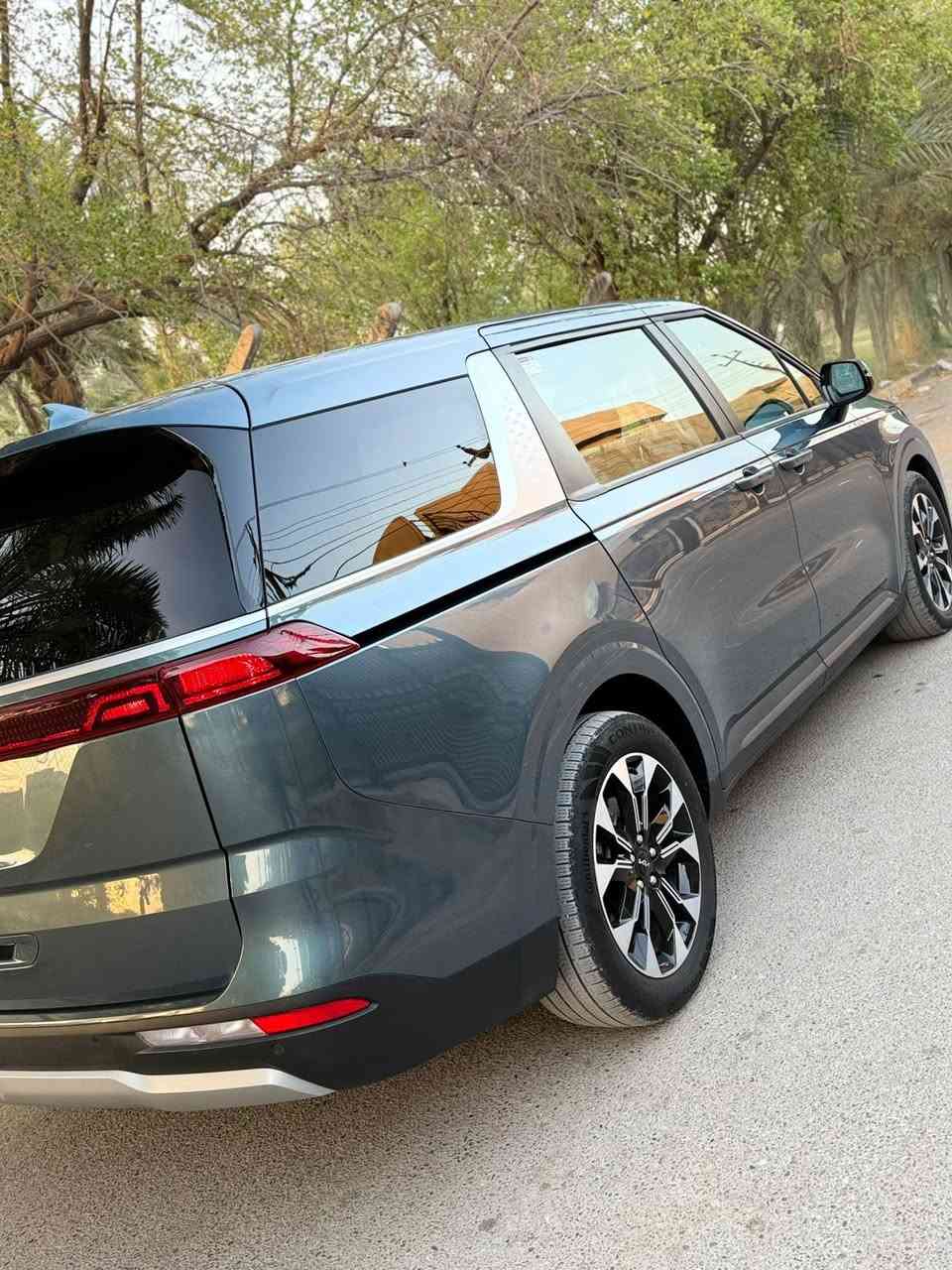 كيا كرنفال موديل24 زيرو ماشيا 14 علا ايدي من امريكة
اني المستوردها سيارة بسمي
سيارة بلباكيت 
موصفات
بصمة
بصمة ابواب
تشغيل عن بعد 
صندوك كهرباء
بردات
كشنات جلد 
رادارت
ارضية جلد
توقف ذاتي
سايد بريك دكمة

صور الحادث بلمنشور 
نص قطعة صبغ بنيد
بارد بجاملوغ
السعر 290 وبيها مجال
***********
***********
