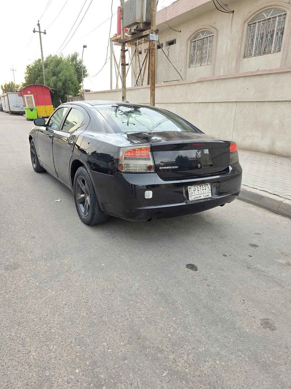 جارجر كنديه 2010 .....كلين كفاله ..... 
ماشيه 190.....مكينه 3500... بالكارتون توني شادها ...
تبريد حداده مكينه كير تتفئه كله بشرط ع فحص ...
كهربائيات كلها شغاله ..... شاشه دواخل عسلي ....
كفالع ضربه صبغ فقط الهلالات الخلفيه الدواير ...
وبيها مكانين بارد .....
رقم بصره شرط التحويل .....
السعر ٩٨،، بيع بدون مراوس 
مكاني بصره 
***********
*********** البصرة, العراق
