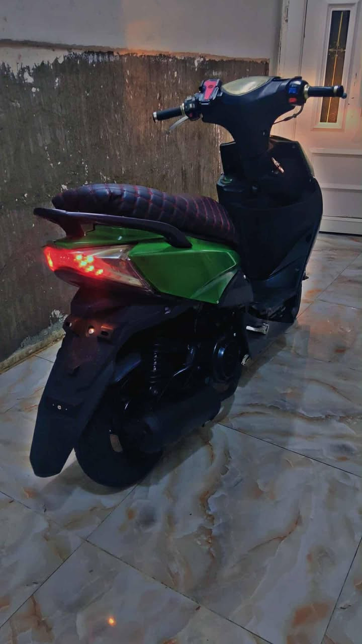 ماكس اف اس موديل 2020 سرعه120 دراجه كفاله عامه مابيه اي عطل او نقص كله بل شرط علابلاد محرك ناعم لاصرف ولا بخار كهربائية وسلف دشبول كله شغال سعره 175 بيه مجال قليل كركوك قادسيه الوله الرقم ***********
