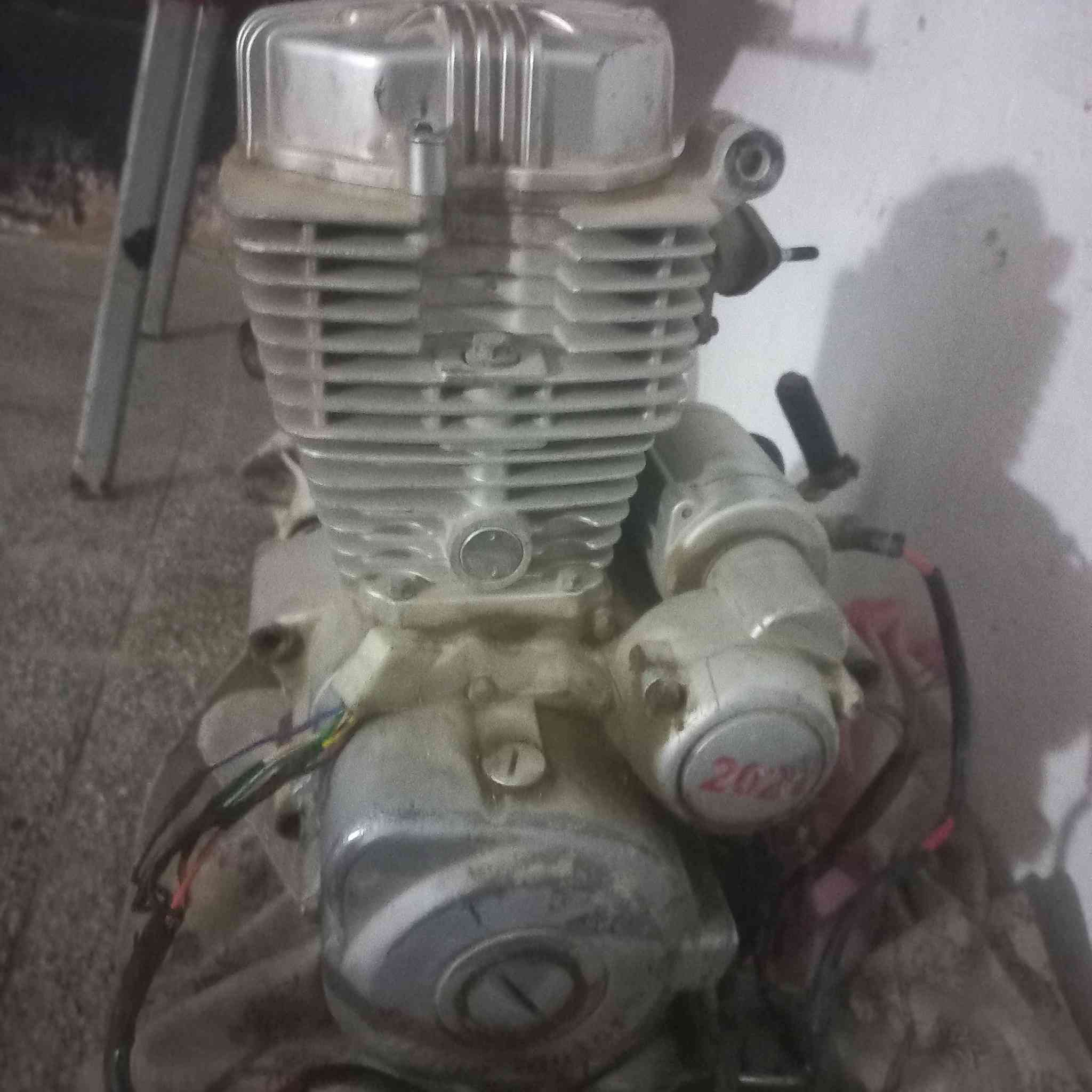 محرك ستوته شغال وناعم بس لهندر مايشتغل سلف شغال عوزه بس سبرنك يمكن هيج شي نضيف وناعم ب٥٠


**إذا كنت صاحب هذا الإعلان وتريد حذفه لأي سبب، رجاءا أرسل رسالة إلى الدعم الفني**