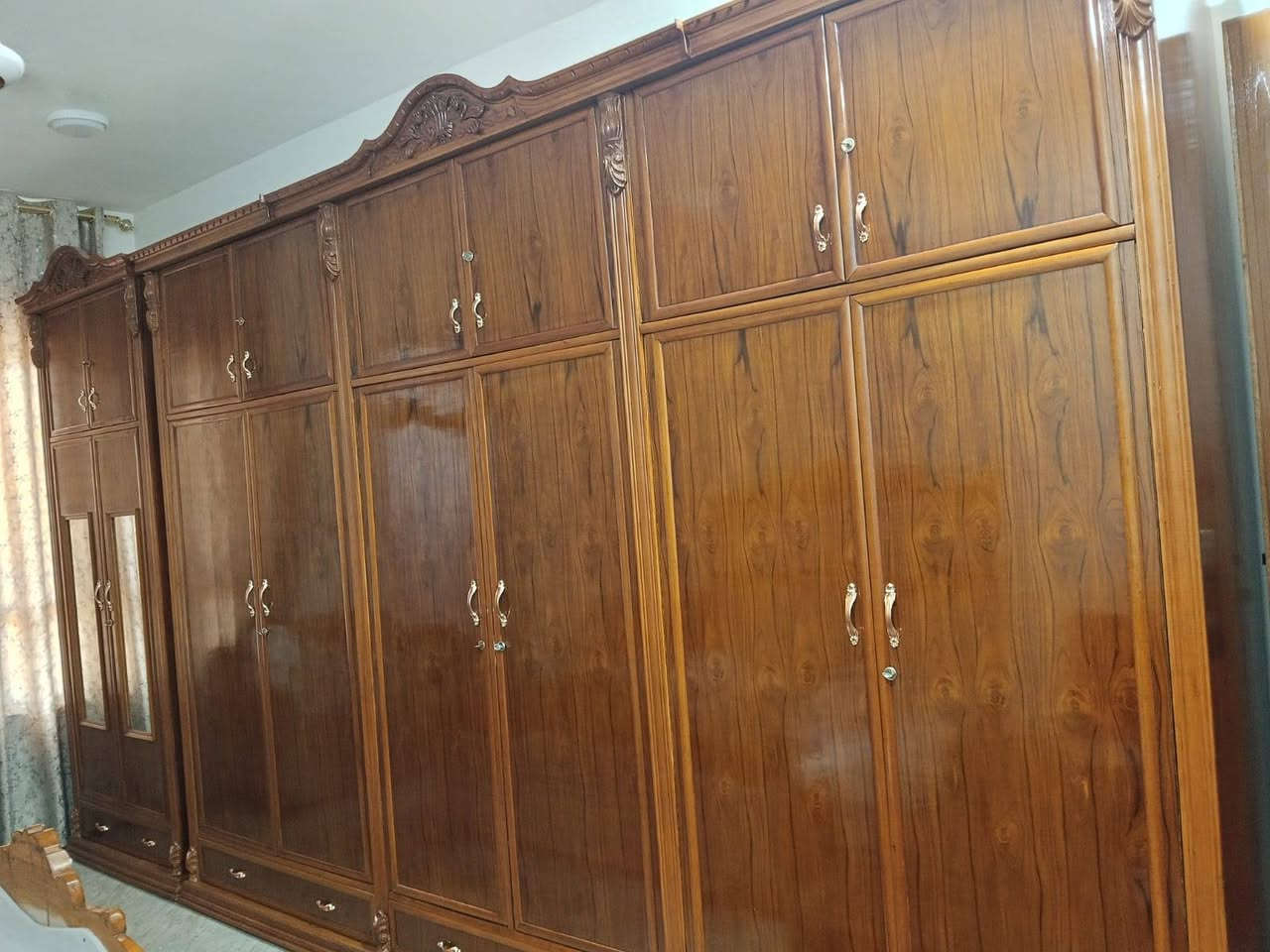 متاح للبيع غرفة اخشاب حطاطة نظيفة جديدة شوف العين. مكاني الرمادي


**إذا كنت صاحب هذا الإعلان وتريد حذفه لأي سبب، رجاءا أرسل رسالة إلى الدعم الفني**
