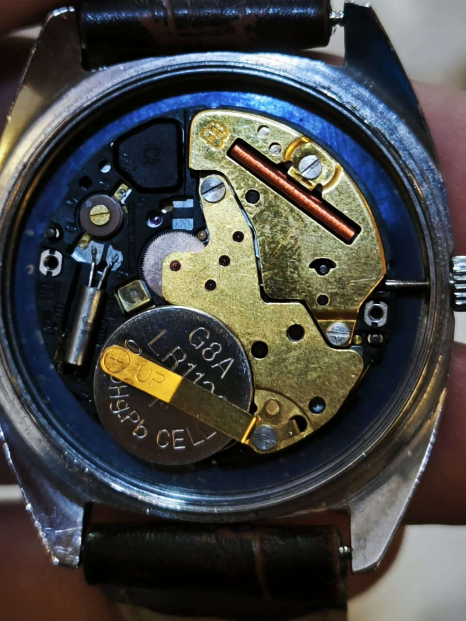 السلام عليكم
ساعة ميركسل بطارية
سير جلد 
تاريخ شهري شغال
نظافة تامه 
ماكنة سويسري قديم 
الساعة اصلية 100/100
مينه جديدة لوك 
السعر 75 الف وبيها مجال للشراي 
للتواصل واتساب أو الاتصال على الرقم 
***********
