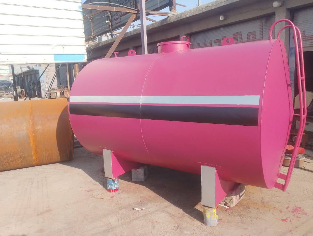 للتواصل 
***********
