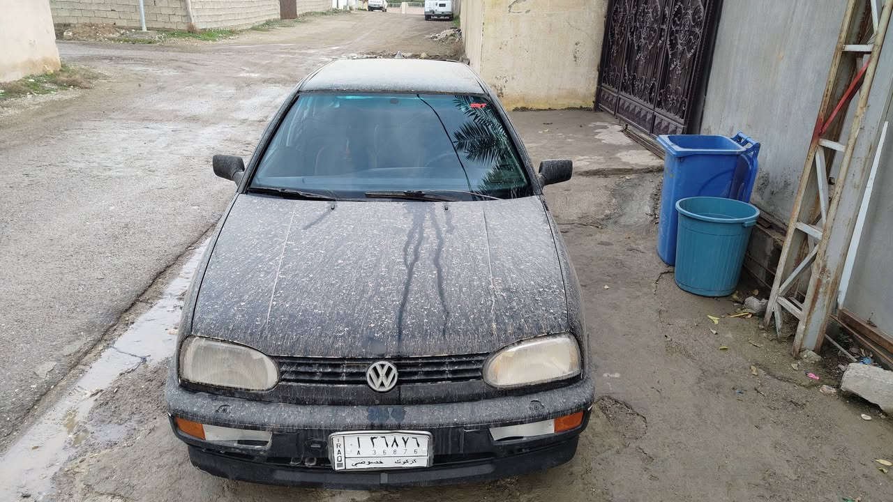 السلام عليكم للبيع كولف موديل 92 كير عادي محرك 18 بدون صبغ بلادي سنويه ساقط 2019 رقم كركوك مكان السياره كركوك ناحيه تازه سعر 40 بي مجال رقم موبايل ***********
