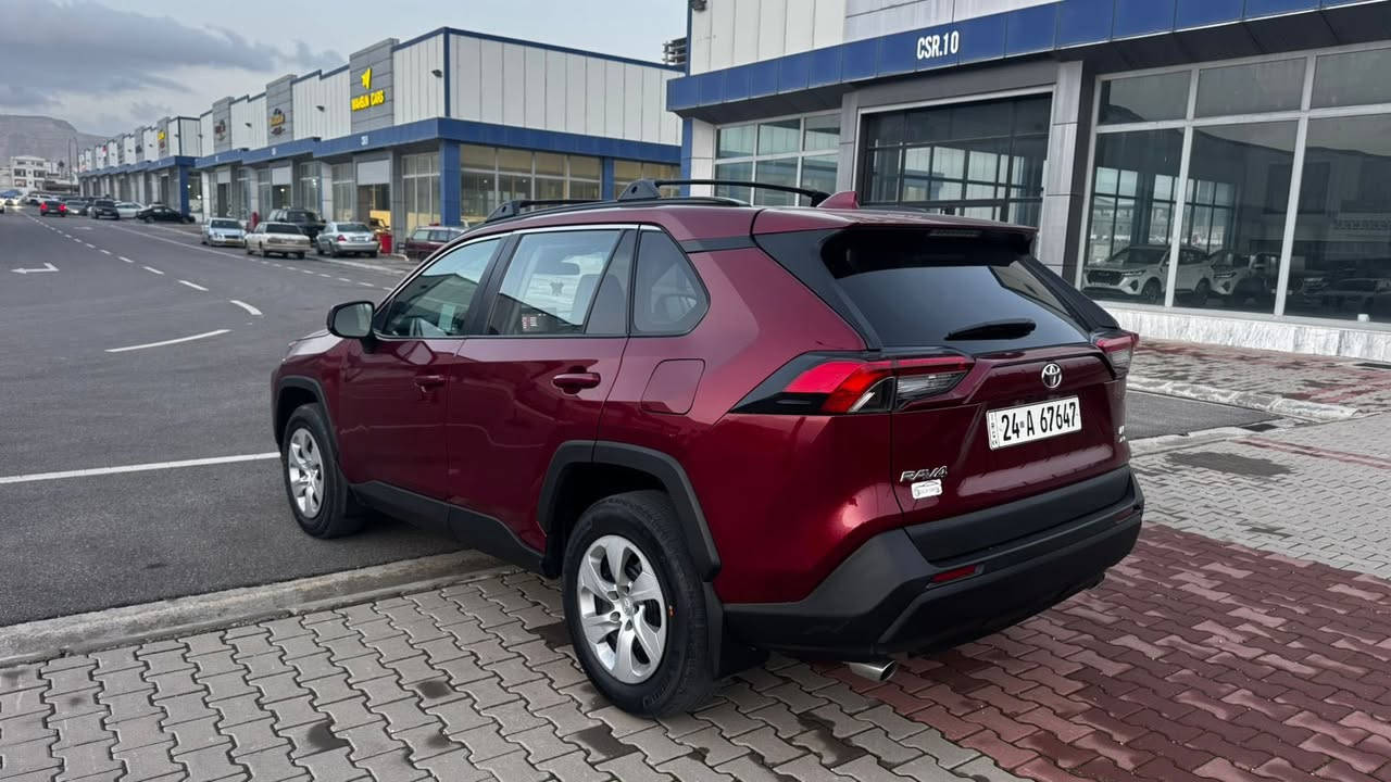 مكلف بلنشر
راف فور 2021 
ماشية 60 مايل 
ضرر  جاملغ وشبر بالباب  بدون دواخل
مواصفات LE ثلاث وضعيات قيادة
دبل اكسل
هاند بريك بصمة
السعر المطلوب 215 وبيها مجال السيارة باسمي تحويل فوري مكان السيارة دهوك

‭0750 336 9939‬

‭0770 188 9981‬ واتساب بي 

‭0778 363 1054‬
