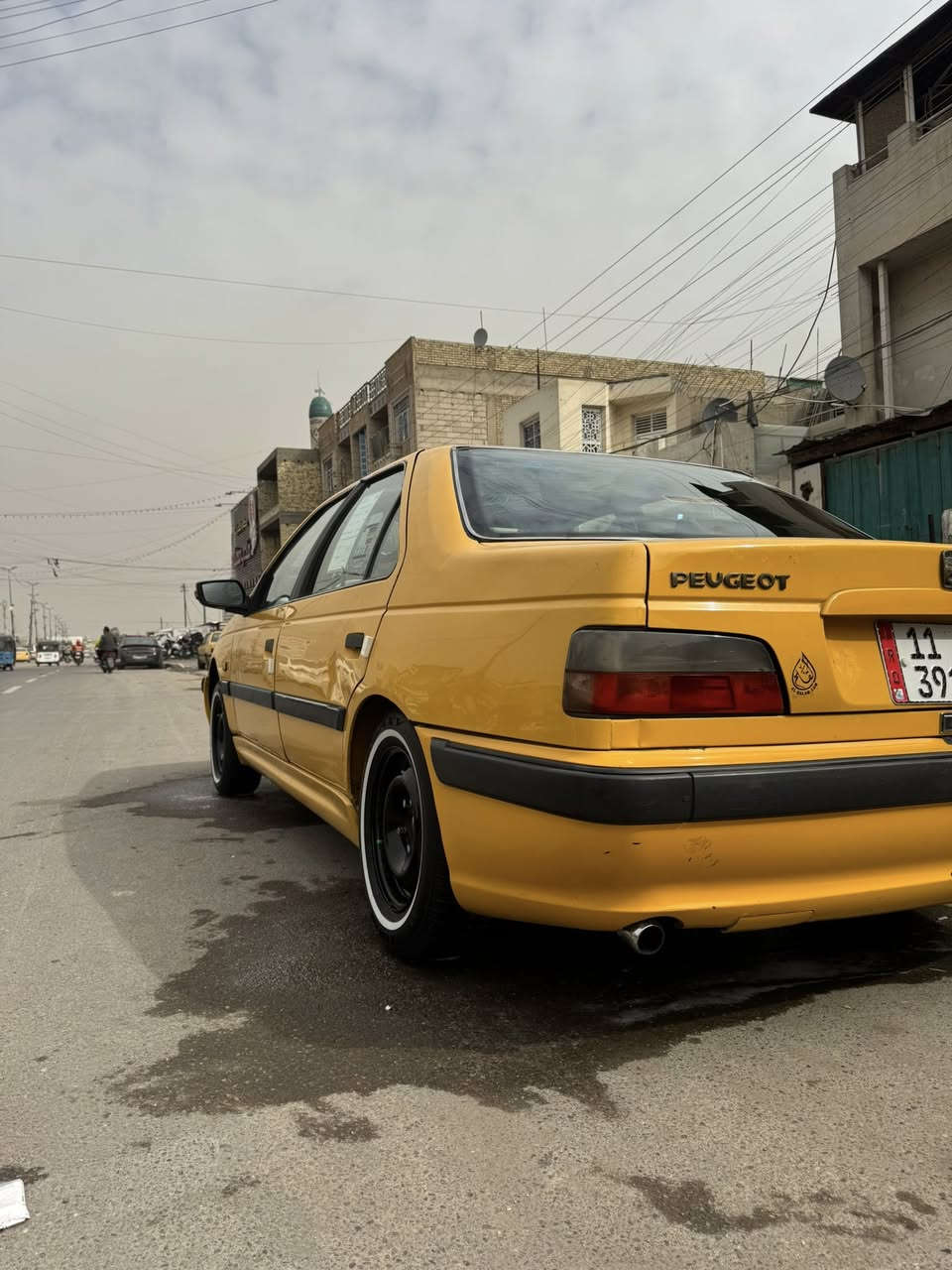 سلام عليكم بارص 2015 رقم بغداد نكليزي تحويل ثاني يوم مصفره هيئه وغرمات بيهه صبغ بس بنيد تبريد منقص غاز بقيه السياره شوفت عينك العنوان بغداد الشعب حي اور قرب جامع الفردوس صدر امامي خلفي جديد تخم تاير جديد مدوشمه السياره للاستفسار *********** ابو ليث
