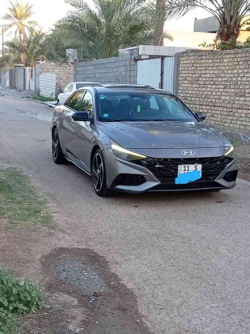 السلام عليكم
النترا   Line N. وارد امريكا حادقها مثل ماوضح بصوره 
مواصفات line السيارة باسمي رقم بغداد انكليزي  هزه جديدو
 محرك. ١٦٠٠ تيربو 
مواصفات بصمة تشغيل 
بصمة ابواب 
بصمة جنطة 
شفتات
تسغيل عن بعد 
لد امامي 
كشنات تدفئة 
كسنات كهربائية 
رادارات امامي خلفي جانبي 
السعر 135

***********
